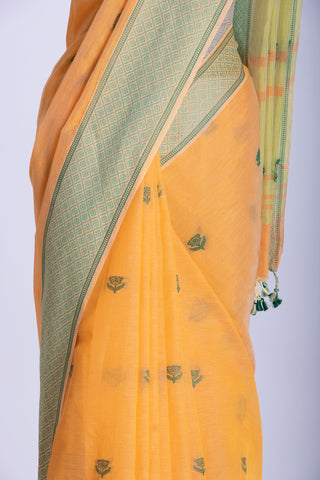 Alikam Khadi cotton plain saree in Lavender and white slub texture-1