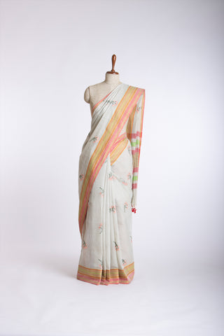 Chettinadu cotton saree in Bone mist with flower design hand embroidered.