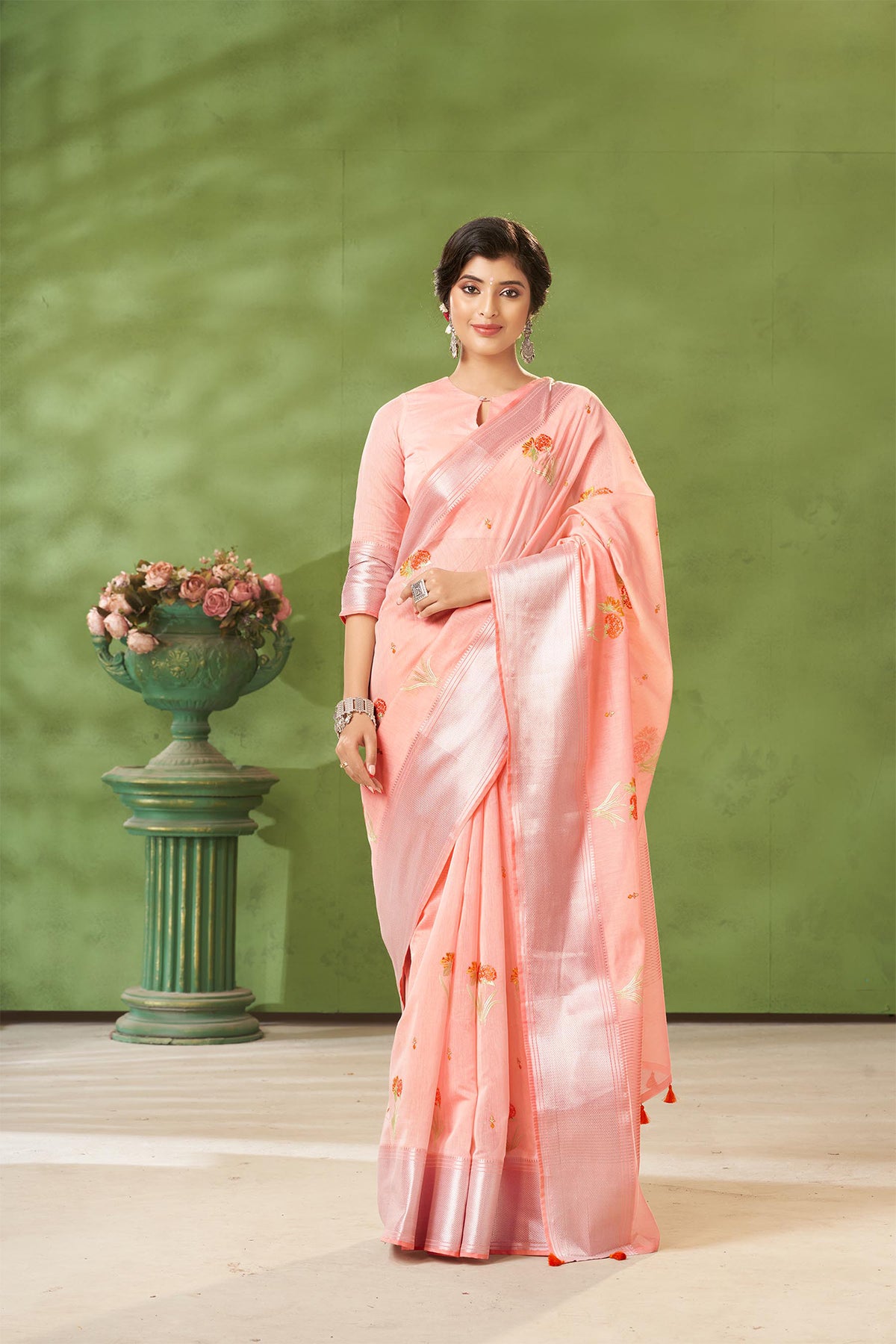 Mangalagiri silk saree with  flower design hand embroidered.