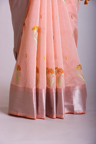 Mangalagiri silk saree with  flower design hand embroidered.