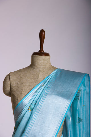 Mangalagiri silk saree with  flower design hand embroidered.