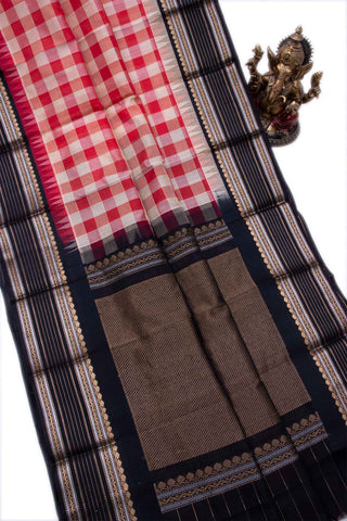 Kuppadam Saree - Red Border Texture