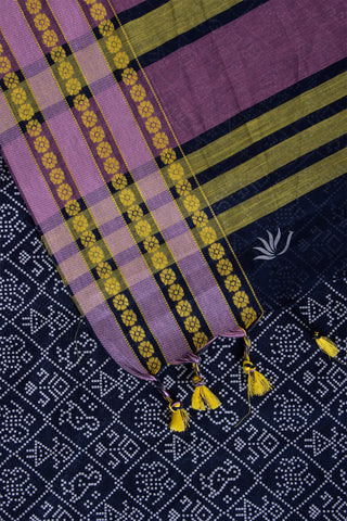 Chittinadu Cotton Bandhini Print Saree With Thread Weaving Border.