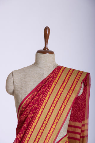 Chittinadu Cotton Bandhini Print Saree With Thread Weaving Border.