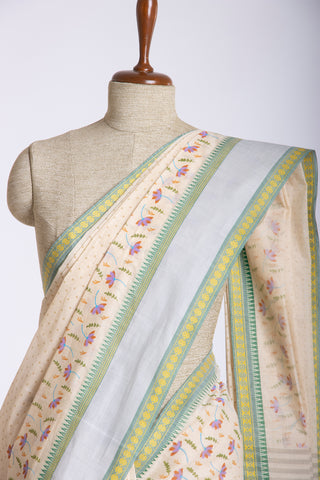 Kanchi cotton saree in floral print with texture