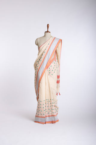 Kanchi cotton saree in floral print with texture