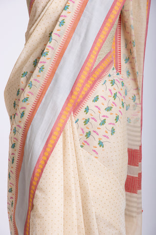 Kanchi cotton saree in floral print with texture