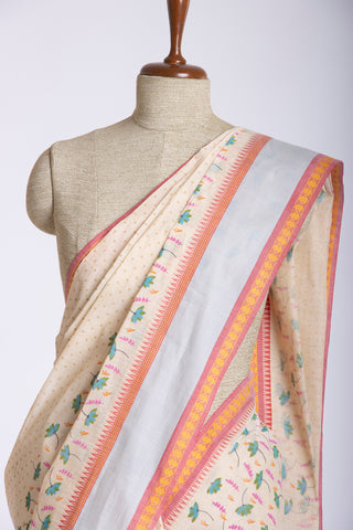 Kanchi cotton saree in floral print with texture