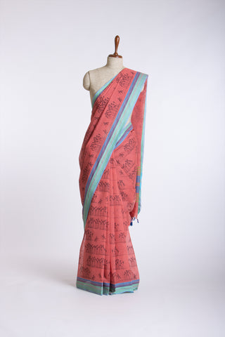 Kanchi cotton saree in floral print with texture