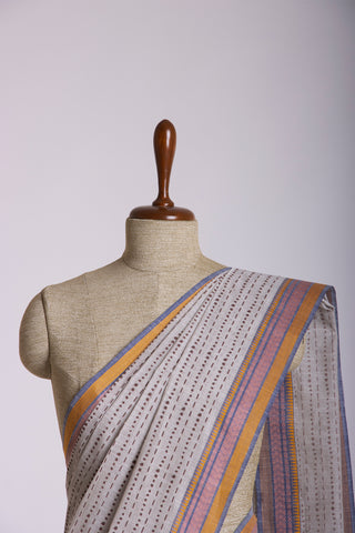 Kanchi cotton saree in dots and small lines print with texture