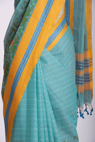 Kanchi cotton saree in floral print with texture