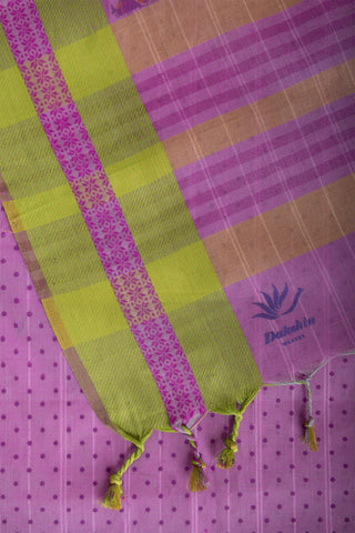 Kanchi cotton saree in floral print with texture