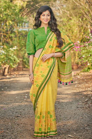 Kanchi cotton saree in floral print with texture