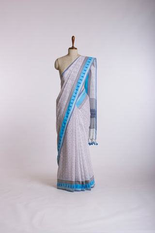 Kanchi cotton saree in floral print with texture