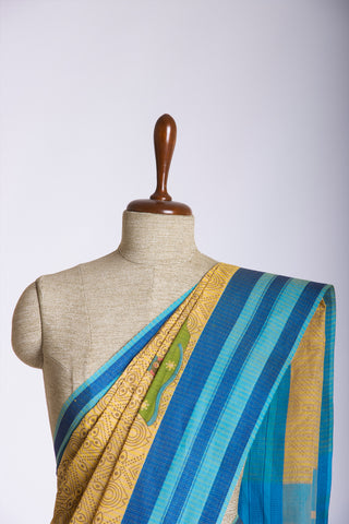 Kanchi Cotton Saree In Girl With Pot Print With Texture