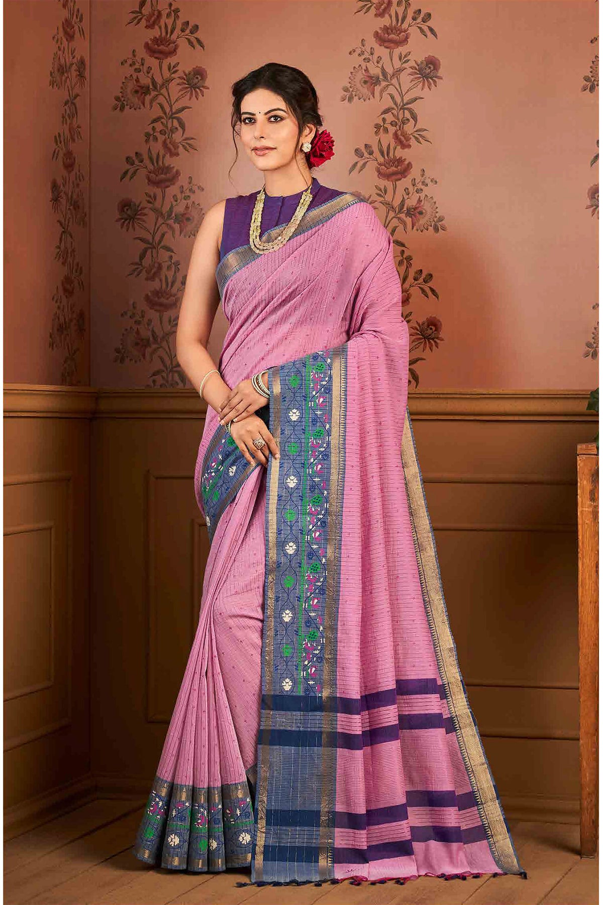 Kanchi cotton saree in small flower print with small checks weaving