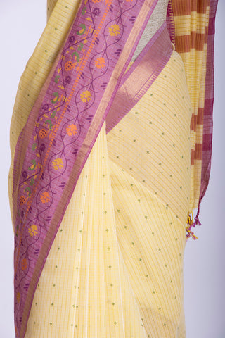 Kanchi cotton saree in small flower print with small checks weaving