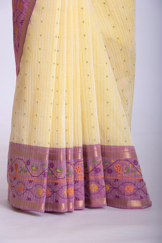 Kanchi cotton saree in small flower print with small checks weaving