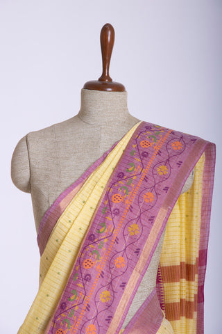 Kanchi cotton saree in small flower print with small checks weaving