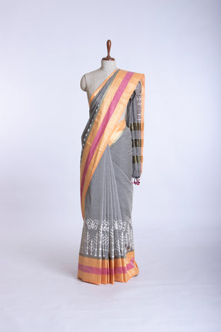 Kanchi cotton saree in butterfly print with texture