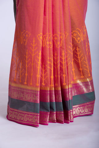 Kanchi cotton saree in butterfly print with texture