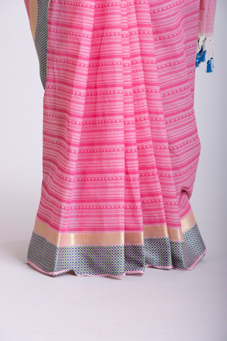 Mangalagiri cotton saree with  horizontal stripes