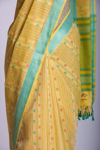 Mangalagiri Cotton Saree With Small Flower Print And With Weaving Border.