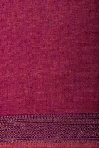 Mangalagiri Cotton Saree With Small Flower Print And With Weaving Border.