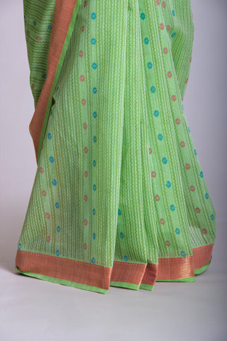 Mangalagiri Cotton Saree With Small Flower Print And With Weaving Border.