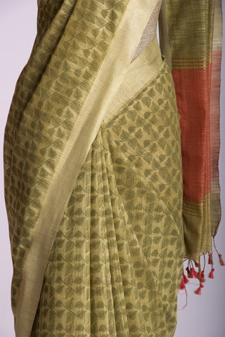 Mangalagiri silk saree with allover leafs print