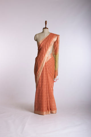 Mangalagiri silk saree with allover leafs print