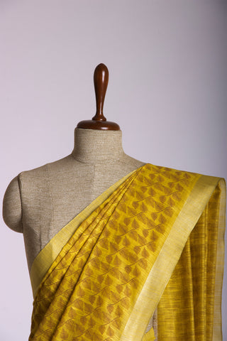 Mangalagiri silk saree with allover leafs print