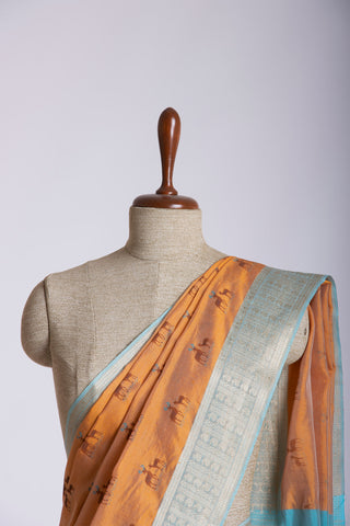 Mangalagiri silk in deers print with texture