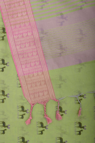 Mangalagiri silk in deers print with texture