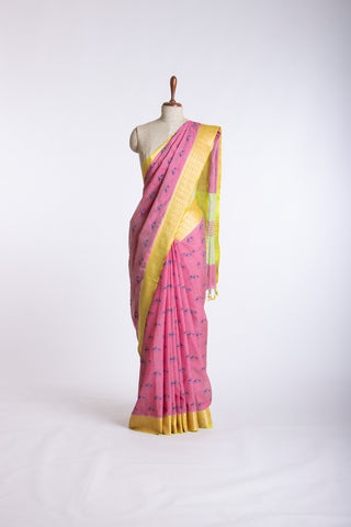 Mangalagiri silk in deers print with texture