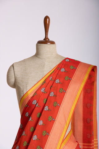 Venkatagiri Cotton Printed Sarees With Beautiful Flower Prints.