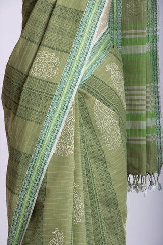 Venkatagiri Cotton Saree In Peacock Print With Stripes Texture.