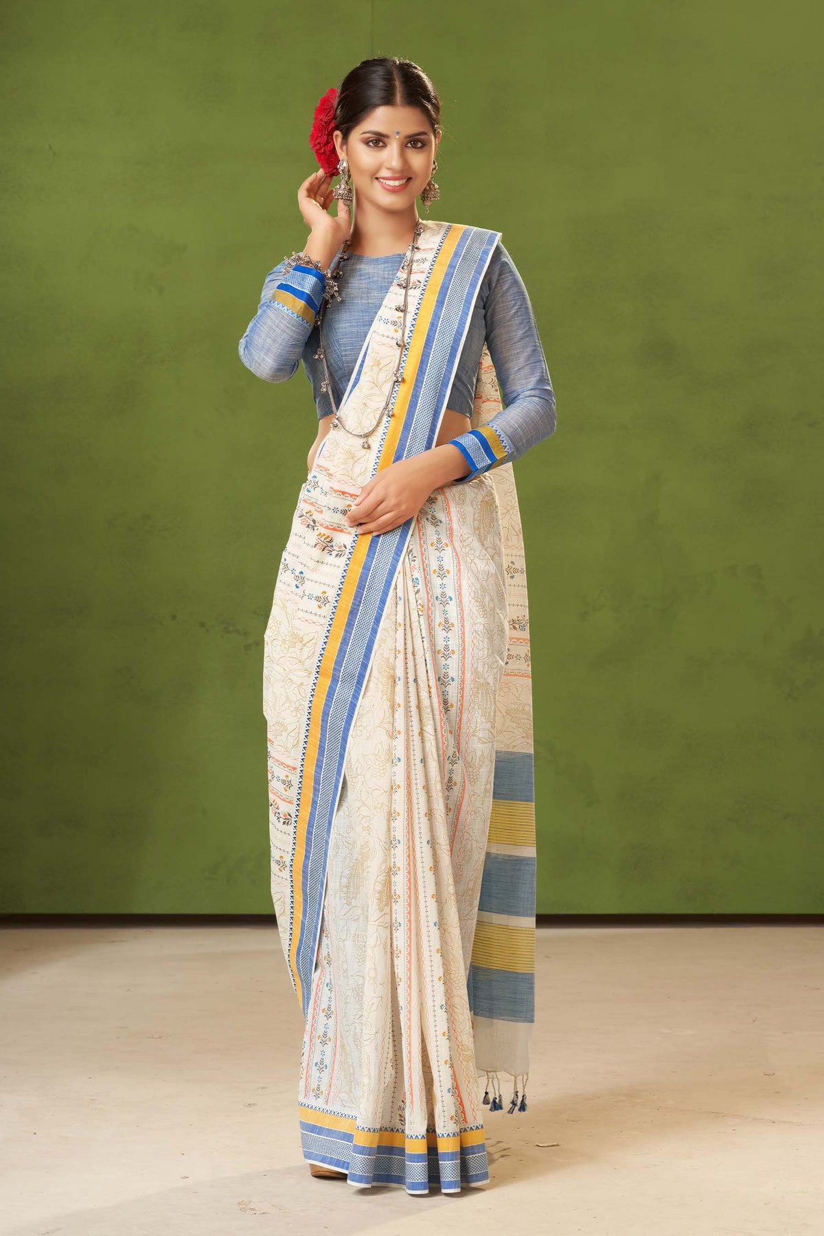 Venkatagiri Cotton Saree In Floral Print With Texture.