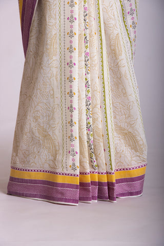 Venkatagiri Cotton Saree In Floral Print With Texture.