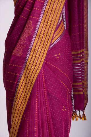 Venkatagiri cotton saree in peacock print with texture