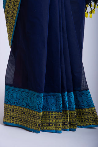 Chirala Cotton Saree With Weave Border In Bottle Green With Olive Green Slub Texture.