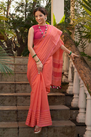 Chettinadu Cotton Saree In Sea Green With Soft Amber.