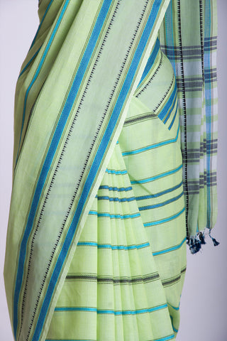 Chettinadu Cotton Saree In Yellow With Stripes.