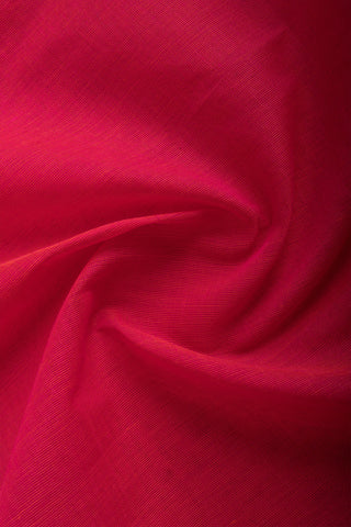 Chettinadu Cotton Saree In Ruby With Contrast Thread Border.