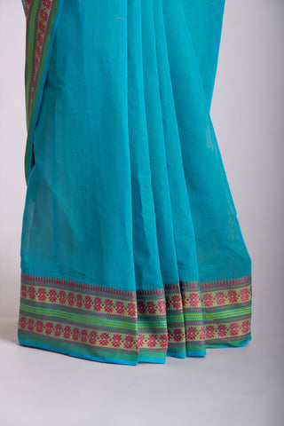 Chettinadu Cotton Saree In Ruby With Contrast Thread Border.