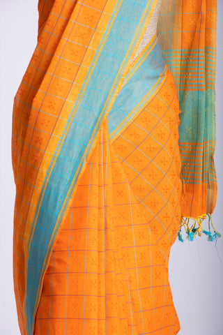 Embose Cotton Checks Saree With All Over Self Buta.