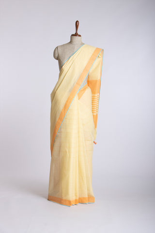 Kanchi Cotton Checks Printed Saree With Texture.