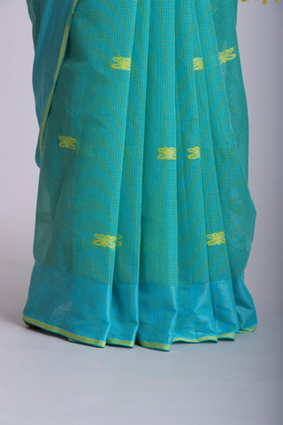 Kanchi cotton saree with small checks and butties