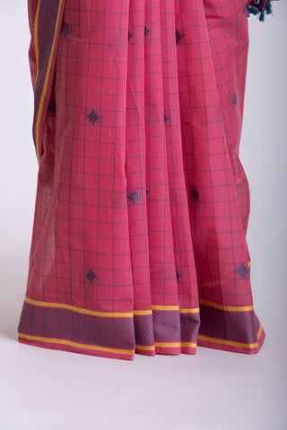 Kanchi cotton checks and butta weaving saree with texture