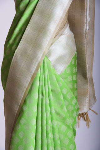 Kumbakonam silk weaving saree